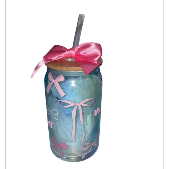 Sipper Glass with Pink Bows - Picture 3 of 4